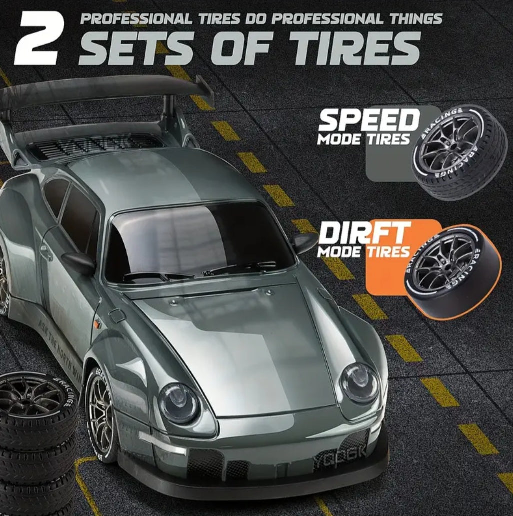 1:24 Scale RC Drift Racing Car with 2.4G Remote Control