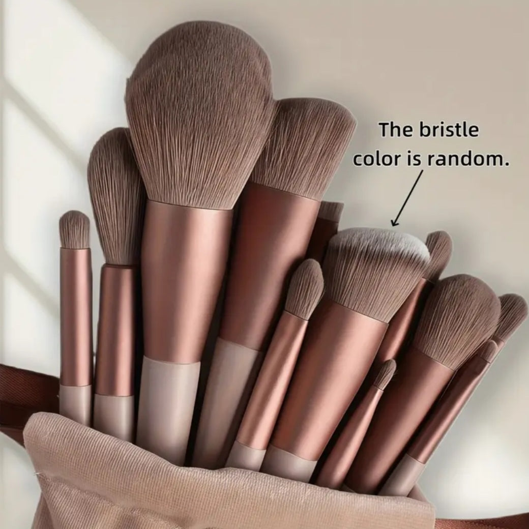 Set of 13 Professional Makeup Brushes for Beauty, Including Soft Fur Eye Shadow, Foundation, And Blush Brushes